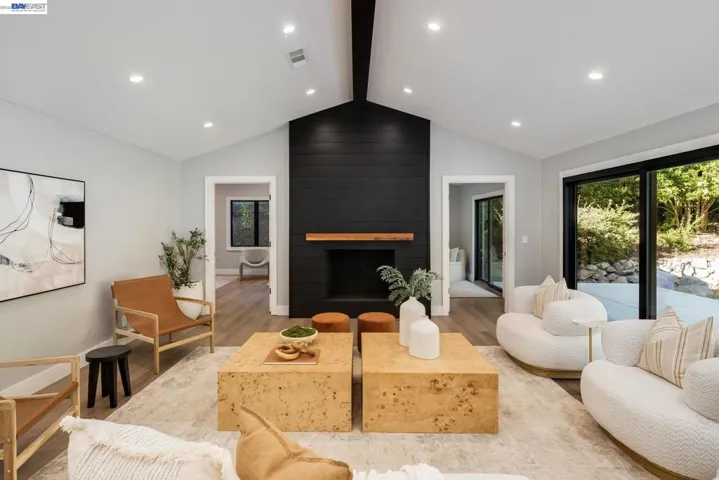 2170 Deer Oak Way, Danville, California 94506
