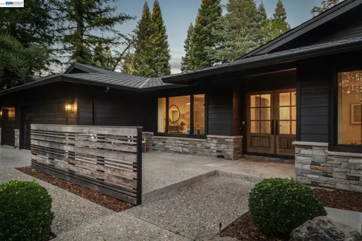 2170 Deer Oak Way, Danville, California 94506