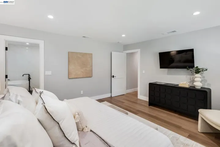 2170 Deer Oak Way, Danville, California 94506