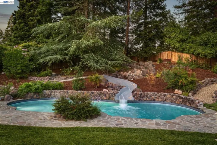 2170 Deer Oak Way, Danville, California 94506