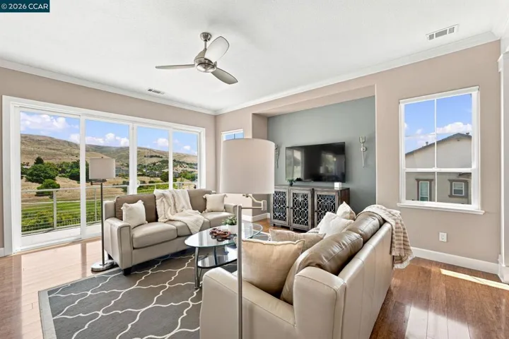 3024 Overlook Dr, Vallejo, California 94591