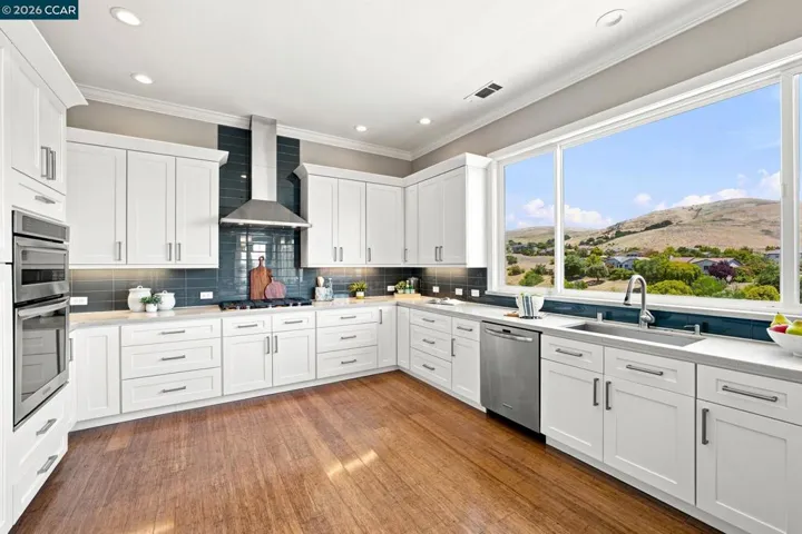 3024 Overlook Dr, Vallejo, California 94591