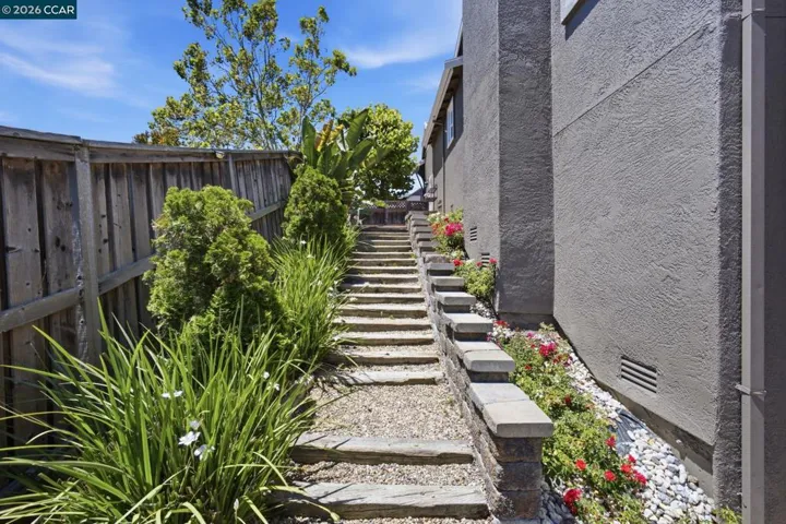3024 Overlook Dr, Vallejo, California 94591
