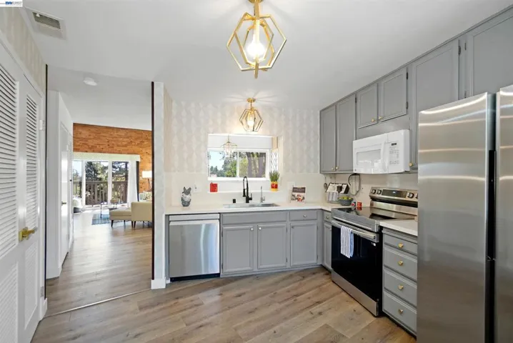 5370 Briar Ridge Drive, Castro Valley, California 94552