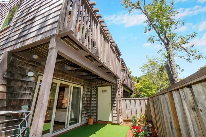 5370 Briar Ridge Drive, Castro Valley, California 94552