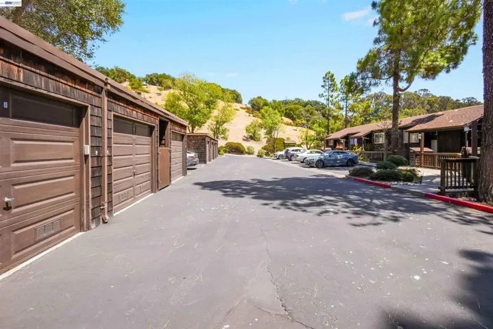 5370 Briar Ridge Drive, Castro Valley, California 94552