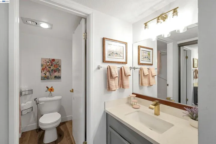 5370 Briar Ridge Drive, Castro Valley, California 94552