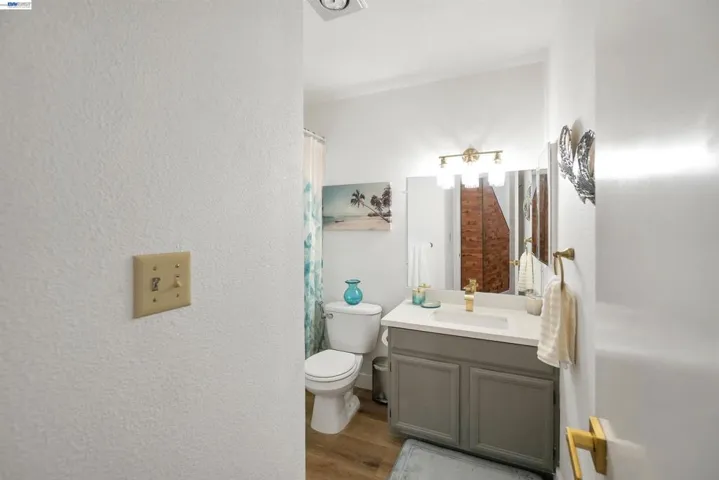 5370 Briar Ridge Drive, Castro Valley, California 94552