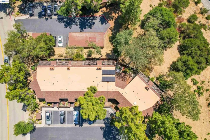 5370 Briar Ridge Drive, Castro Valley, California 94552