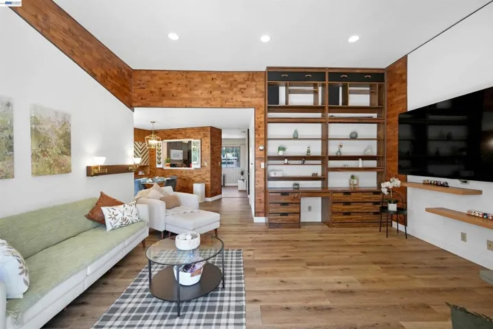 5370 Briar Ridge Drive, Castro Valley, California 94552