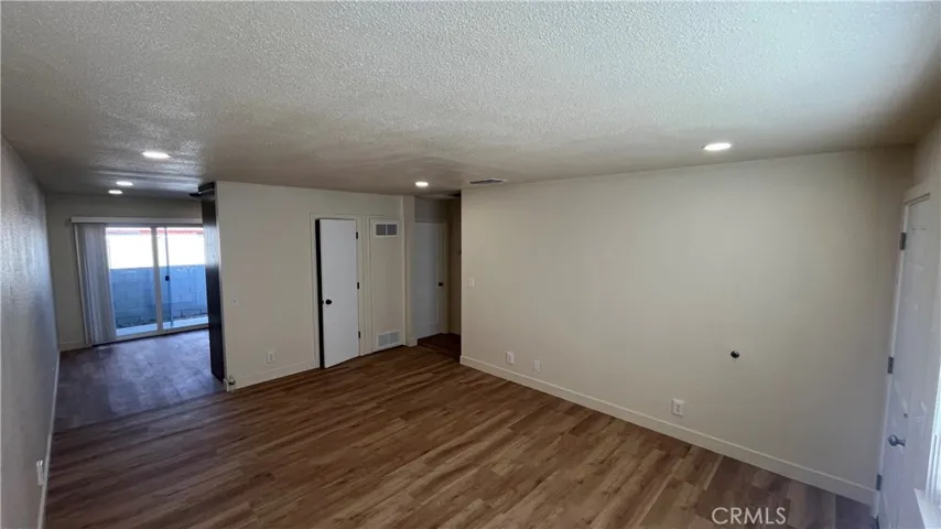 12426 Central, Apple Valley, California 92308