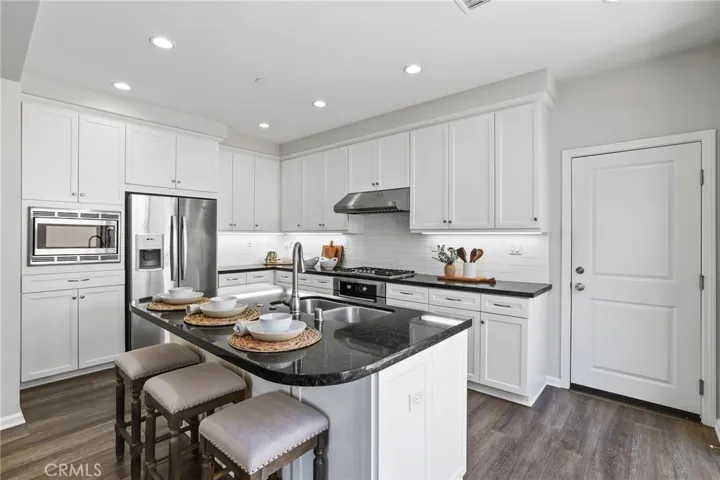 71 Emerald Clover, Irvine, California 92620