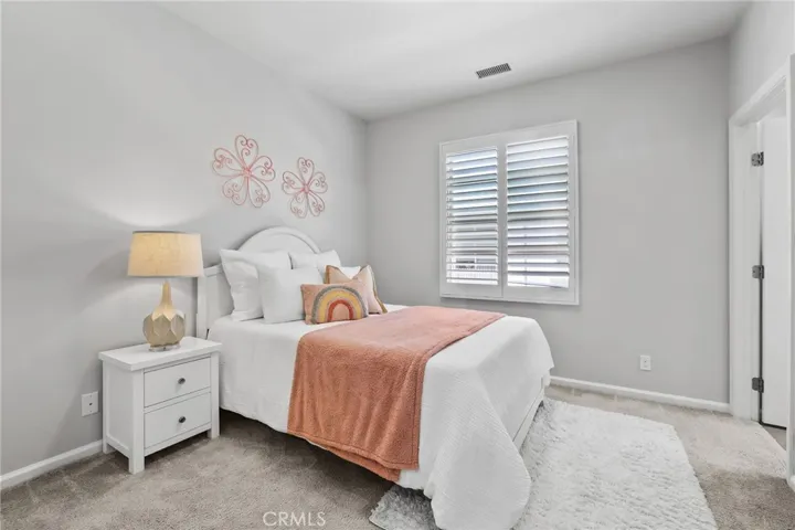 71 Emerald Clover, Irvine, California 92620