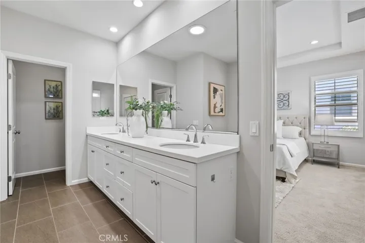 71 Emerald Clover, Irvine, California 92620