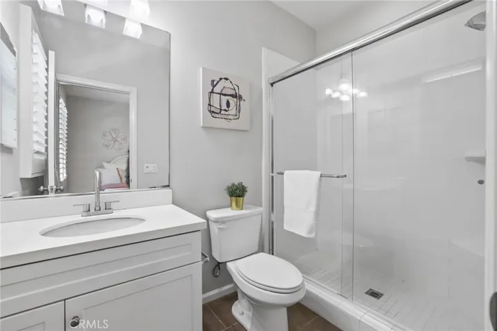 71 Emerald Clover, Irvine, California 92620