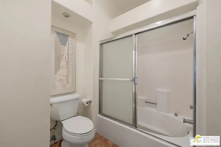 2700 E Mesquite Avenue E26, Palm Springs, California 92264