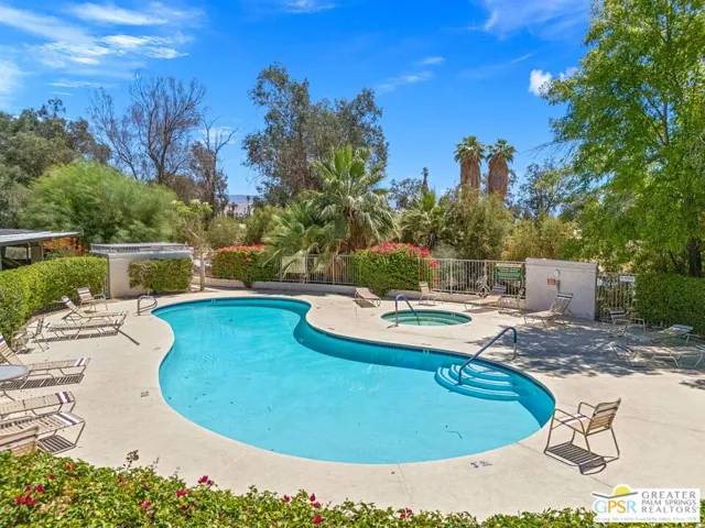 2700 E Mesquite Avenue E26, Palm Springs, California 92264