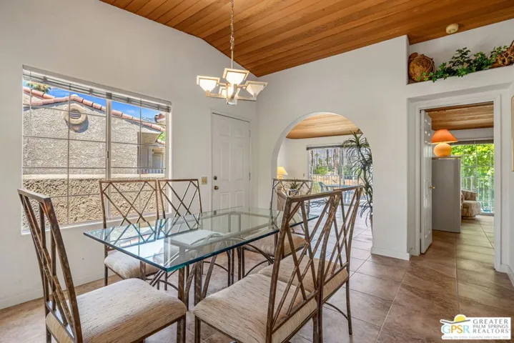 2700 E Mesquite Avenue E26, Palm Springs, California 92264