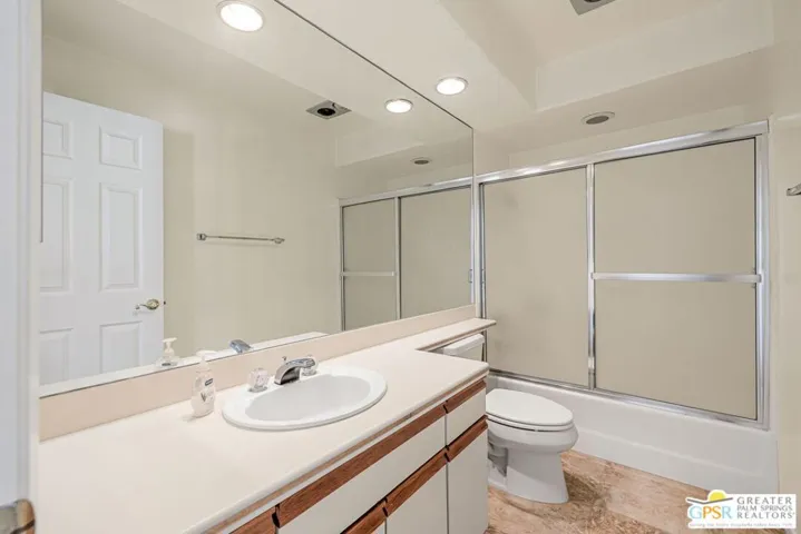 2700 E Mesquite Avenue E26, Palm Springs, California 92264