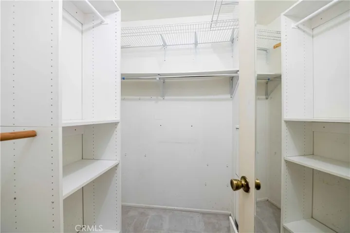 10055 Larwin 3, Chatsworth, California 91311