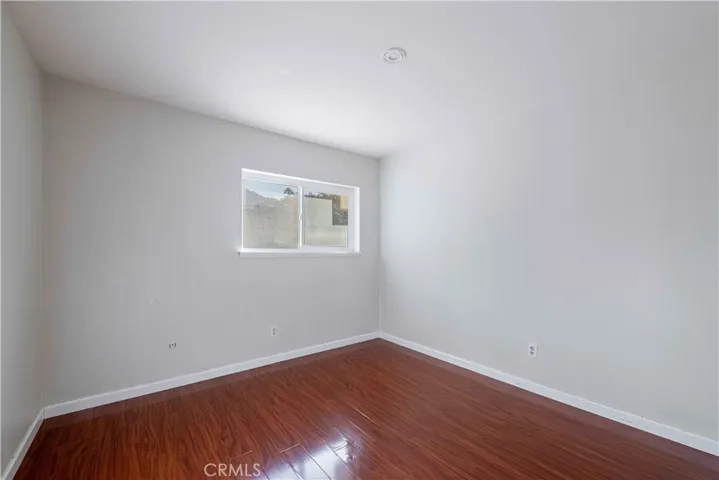 10055 Larwin 3, Chatsworth, California 91311