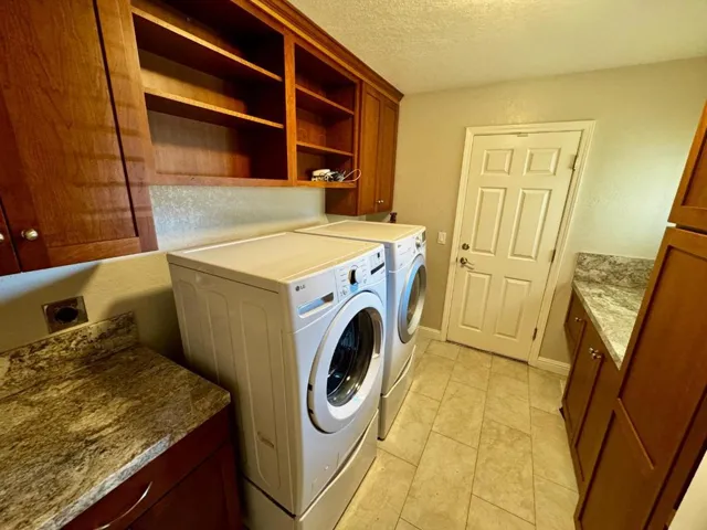 1318 Deb, San Jose, California 95120