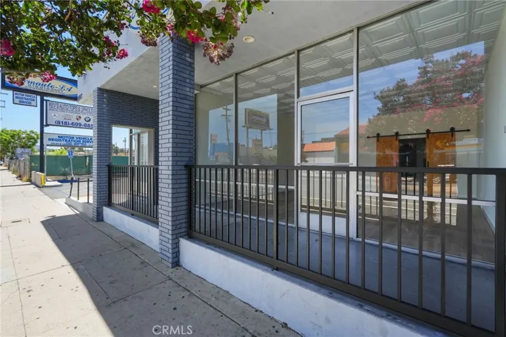 5557 Reseda Boulevard, Tarzana, California 91356