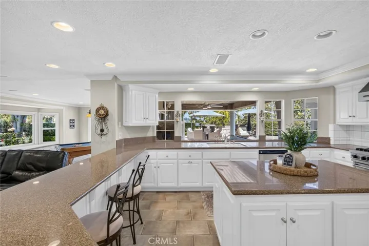 22191 Cherrywood, Mission Viejo, California 92692