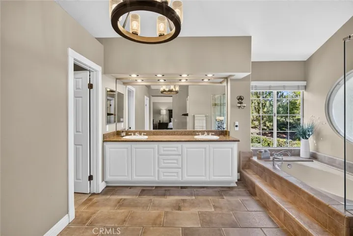Main bathroom