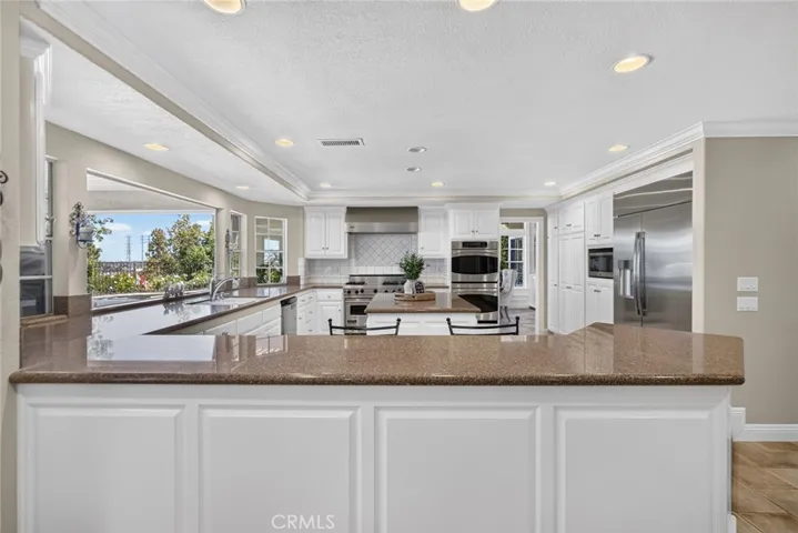 22191 Cherrywood, Mission Viejo, California 92692