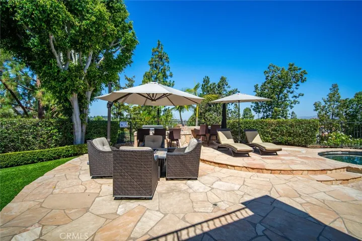 22191 Cherrywood, Mission Viejo, California 92692