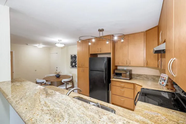 6780 Friars Road 262, San Diego, California 92108