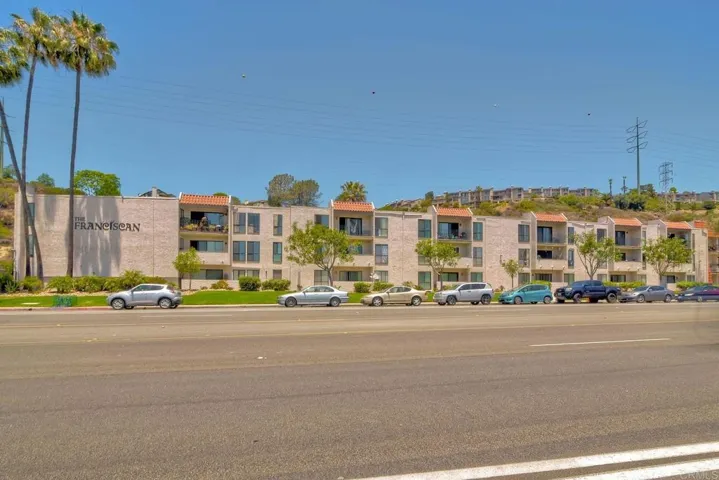 6780 Friars Road 262, San Diego, California 92108