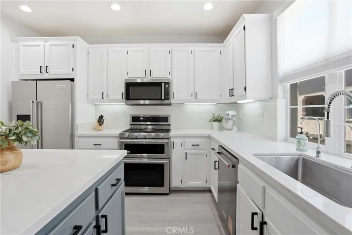 4428 Owens Street 103, Corona, California 92883