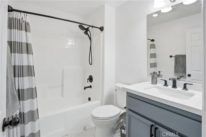 4428 Owens Street 103, Corona, California 92883