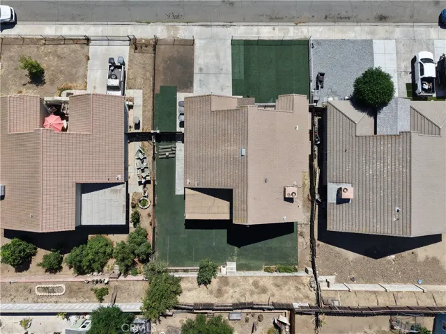 834 Shana Court, Perris, California 92570