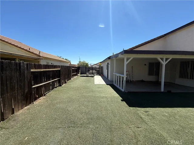 834 Shana Court, Perris, California 92570