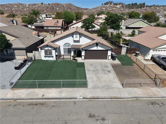 834 Shana Court, Perris, California 92570