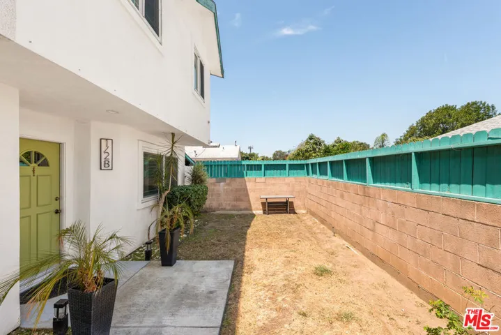 4241 1/2 Lennox Boulevard B, Inglewood, California 90304