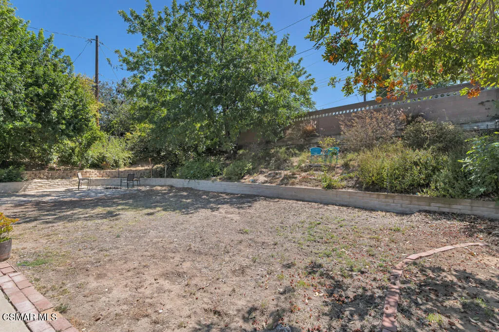 1060 Colby Cir- HsHProd-37