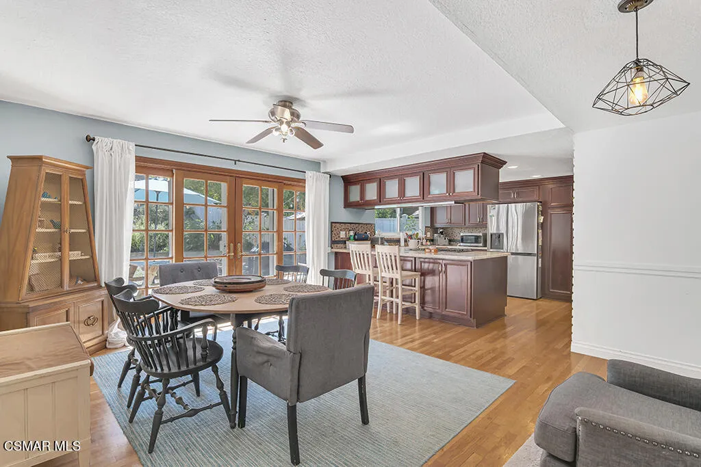 1060 Colby Cir- HsHProd-30