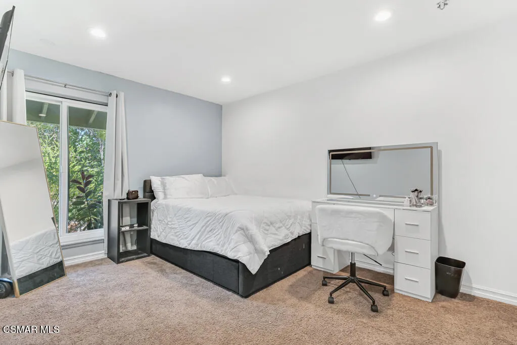 1060 Colby Cir- HsHProd-21