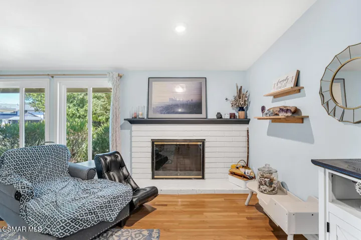 1060 Colby Cir- HsHProd-12