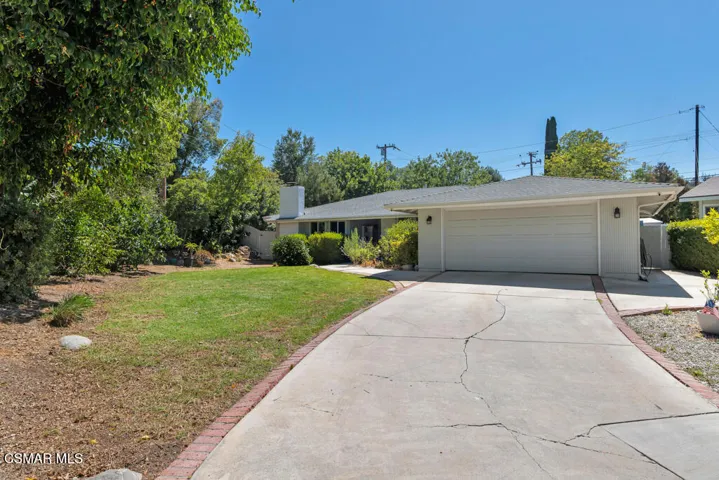 1060 Colby Cir- HsHProd-48