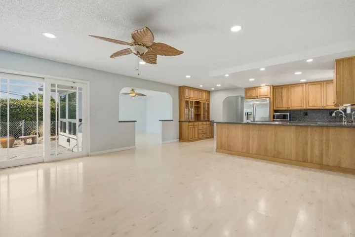 1120 Woodside Circle, Salinas, California 93901
