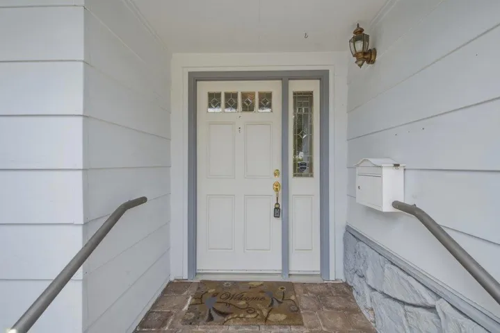 1120 Woodside Circle, Salinas, California 93901