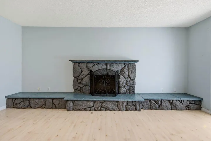 1120 Woodside Circle, Salinas, California 93901