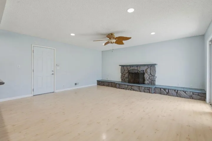 1120 Woodside Circle, Salinas, California 93901