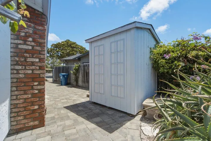 1120 Woodside Circle, Salinas, California 93901