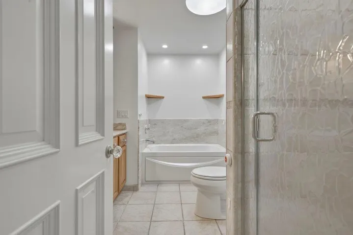 1120 Woodside Circle, Salinas, California 93901